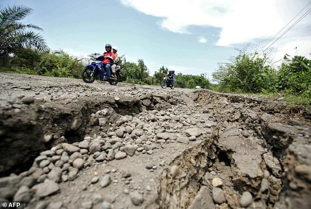 Badan Geologi AS Sebut Pusat Gempa Bengkulu di Kedalaman 35 Km